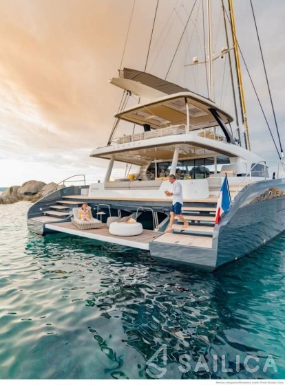Lagoon Seventy 7 - Yacht Charter Sailica