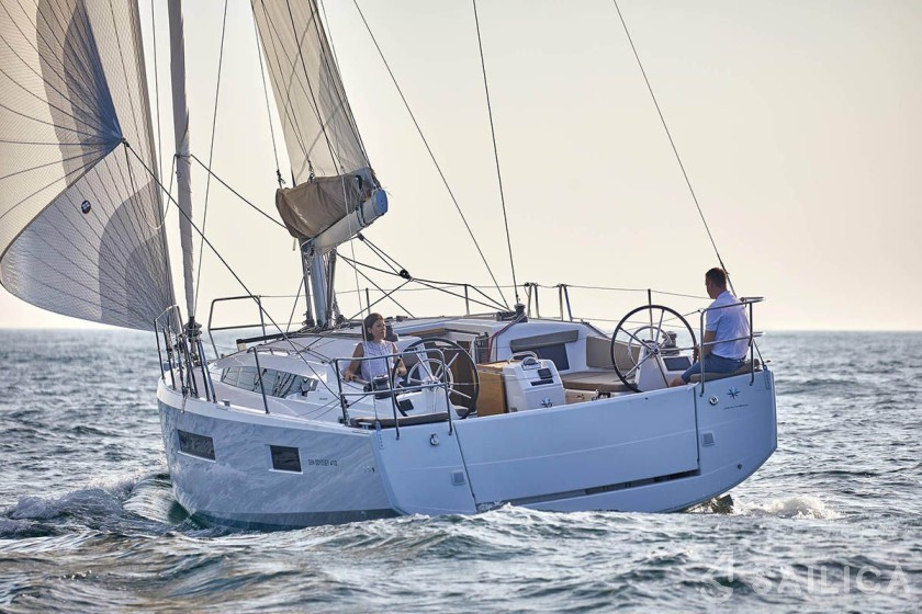 Sun Odyssey 410 - Yacht Charter Sailica