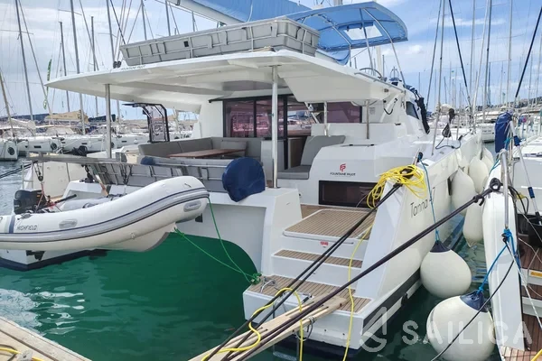 Tanna 47 - Yacht Charter Sailica