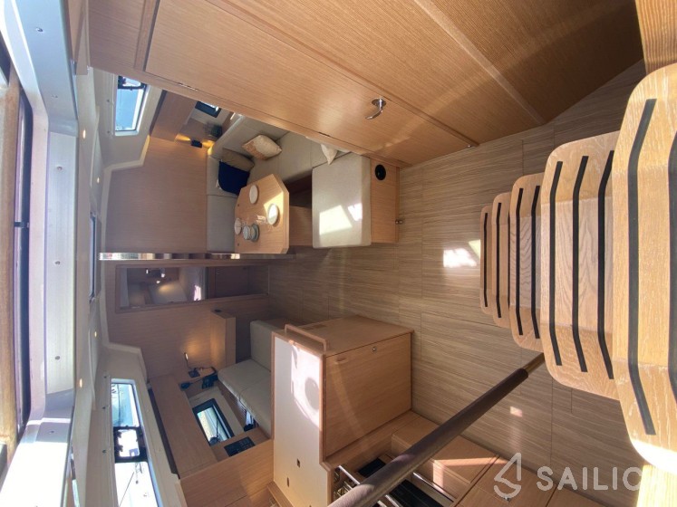 Bavaria C42 - Yacht Charter Sailica