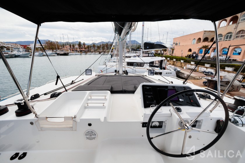 Lagoon 450 - Yacht Charter Sailica