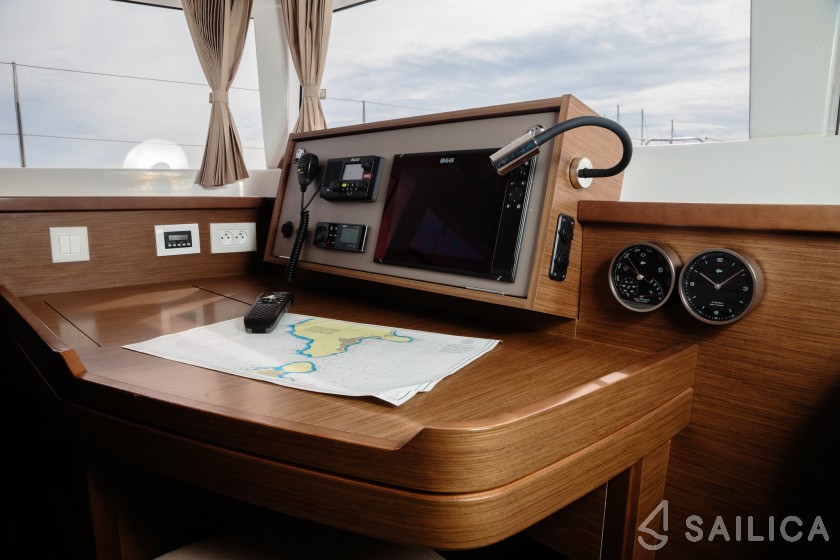 Lagoon 450 - Yacht Charter Sailica