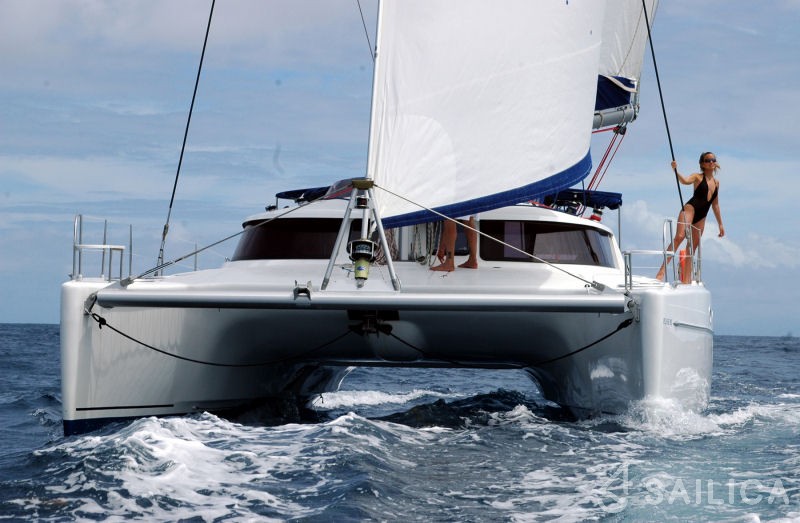 Belize 43 - Yacht Charter Sailica