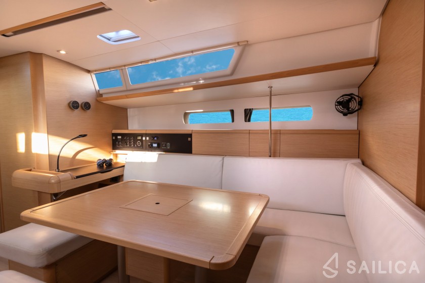 Sun Odyssey 479 - Yacht Charter Sailica