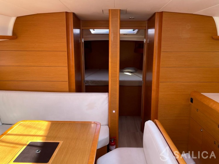 Sun Odyssey 479 - Yacht Charter Sailica