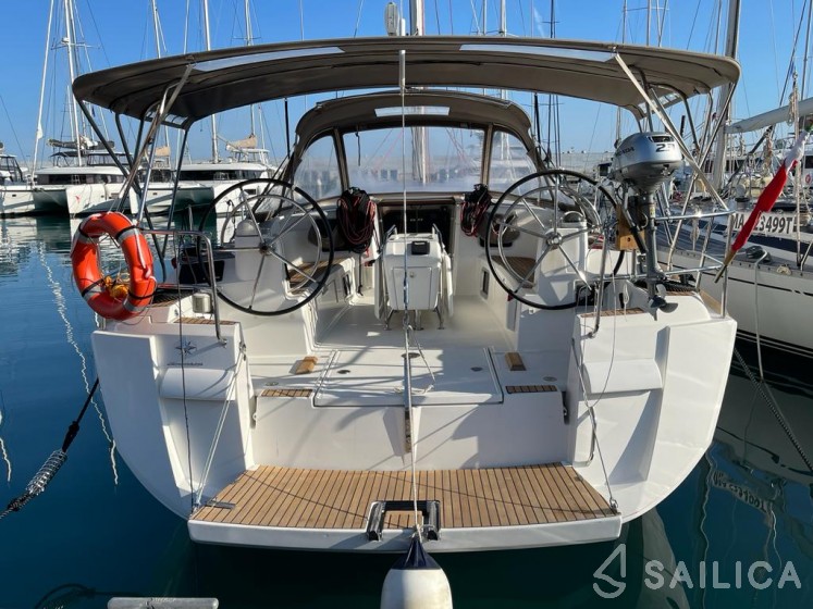 Sun Odyssey 479 - Yacht Charter Sailica
