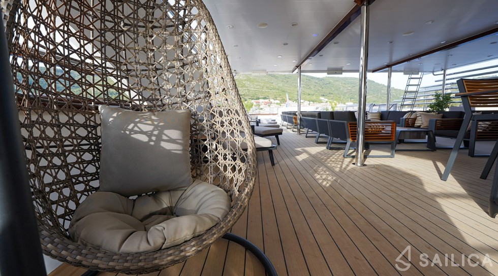 Gulet - Yacht Charter Sailica