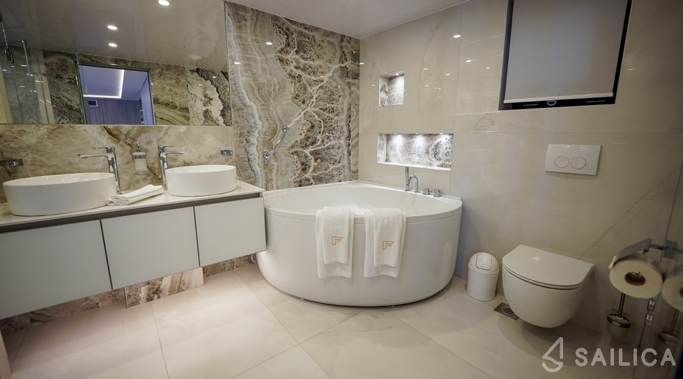 Gulet - Yacht Charter Sailica