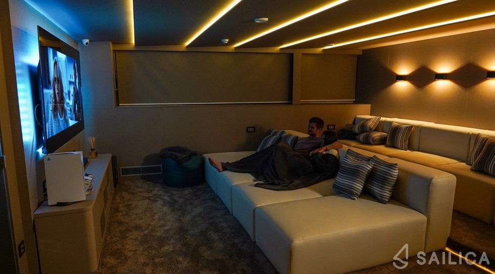 Gulet - Yacht Charter Sailica