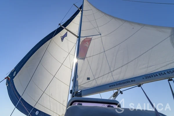 Bavaria 40 Cruiser - Yacht Charter Sailica