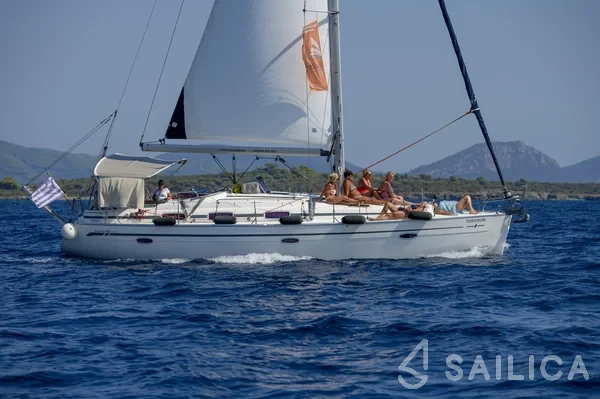 Bavaria 40 Cruiser - Yacht Charter Sailica