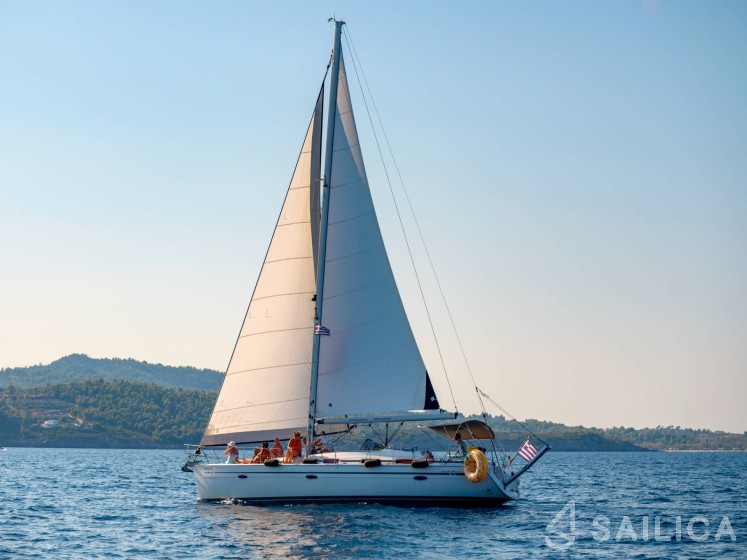 Bavaria 40 Cruiser - Yacht Charter Sailica