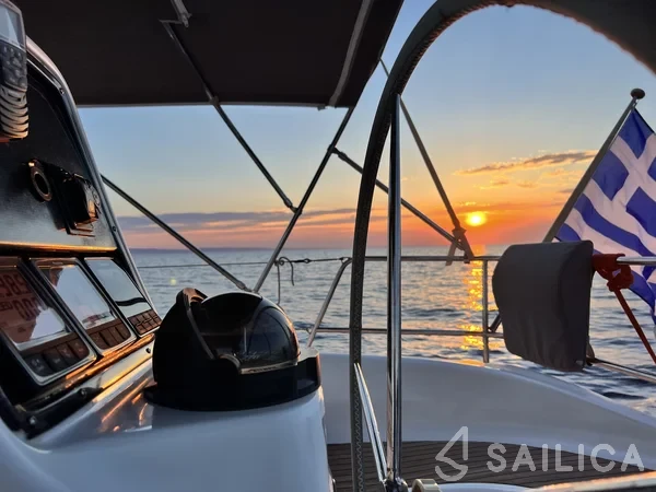 Bavaria 40 Cruiser - Yacht Charter Sailica