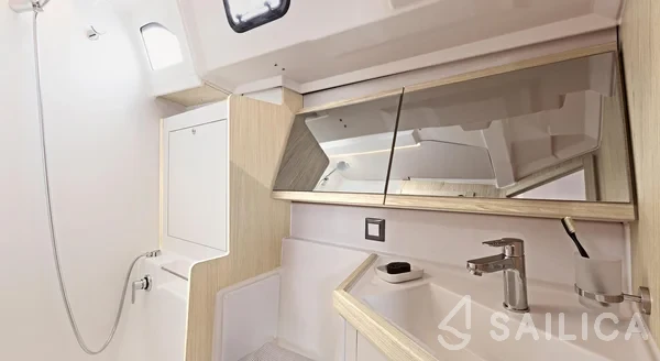 Oceanis 46.1 - Yacht Charter Sailica