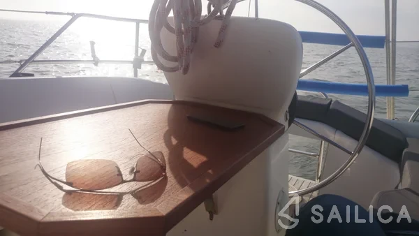 Bavaria 32 - Yacht Charter Sailica