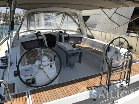 Oceanis 48 - Yacht Charter Sailica