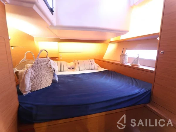 Dufour 470 - Yacht Charter Sailica