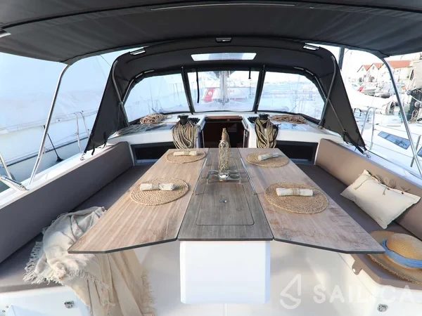 Dufour 470 - Yacht Charter Sailica