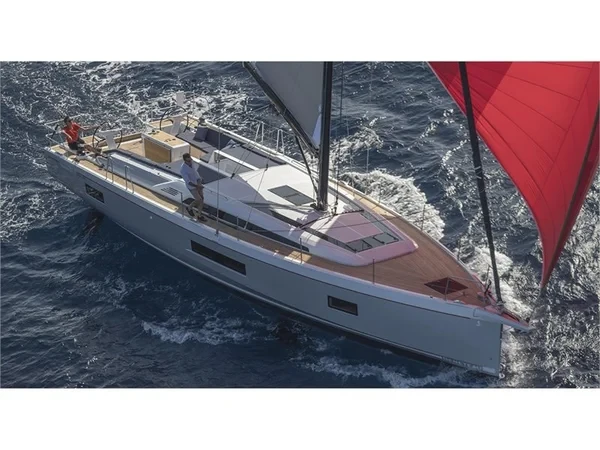 Oceanis 51.1 - Yacht Charter Sailica