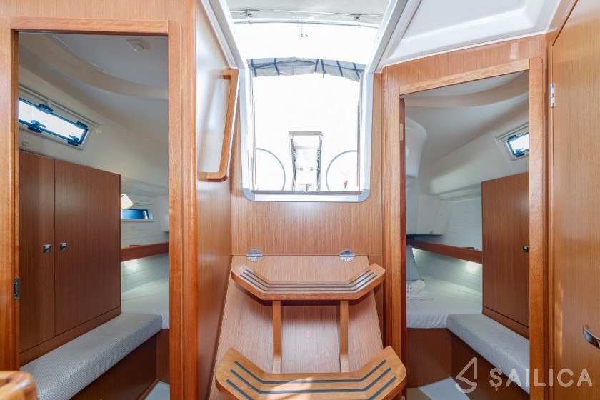 Bavaria 34 - Yacht Charter Sailica