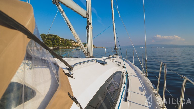 Elan 50 Impression - Yacht Charter Sailica