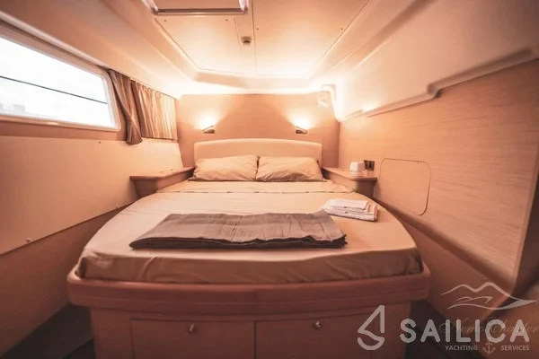 Lagoon 440 - Yacht Charter Sailica