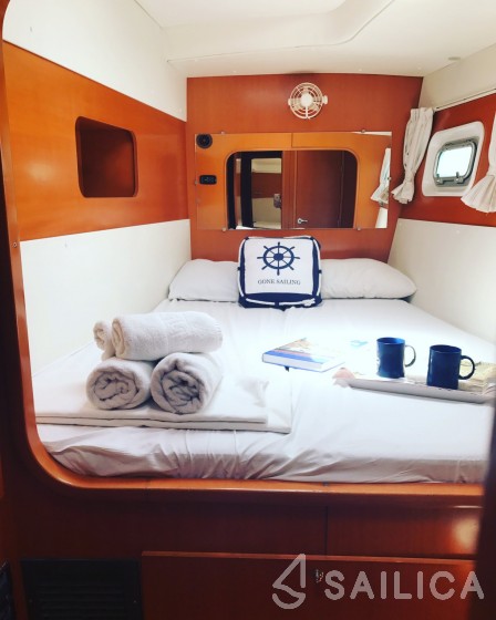 Lagoon 440 - Yacht Charter Sailica