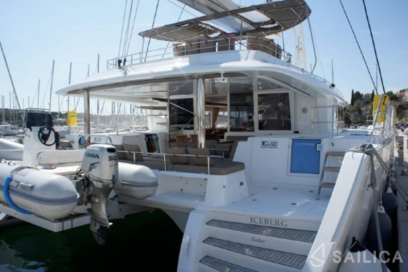 Lagoon 560 - Yacht Charter Sailica