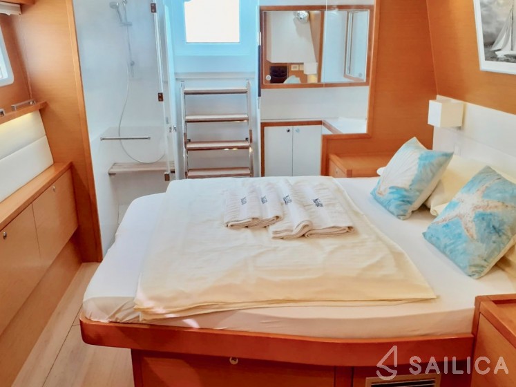 Lagoon 560 - Yacht Charter Sailica