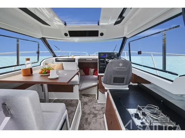 Merry Fisher 795 - Yacht Charter Sailica