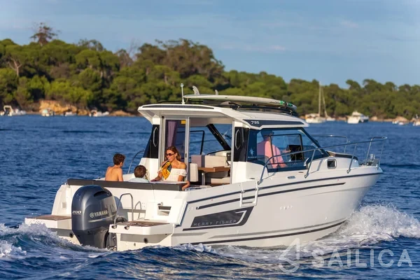 Merry Fisher 795 - Yacht Charter Sailica