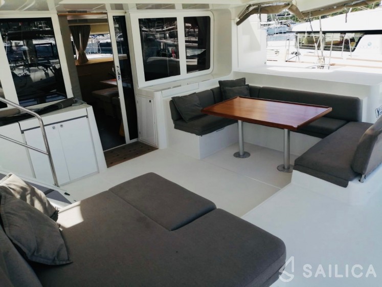 Lagoon 52F - Yacht Charter Sailica