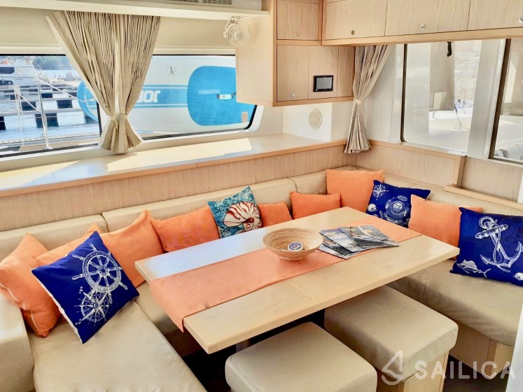 Lagoon 52F - Yacht Charter Sailica