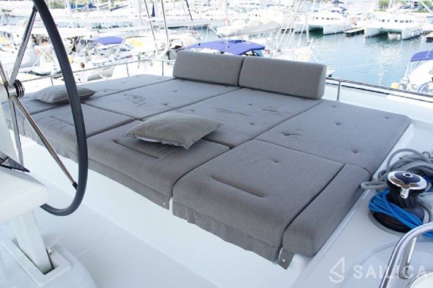 Lagoon 52F - Yacht Charter Sailica