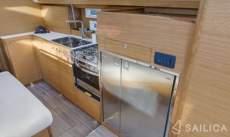 Elan Impression 45.1 - Yacht Charter Sailica