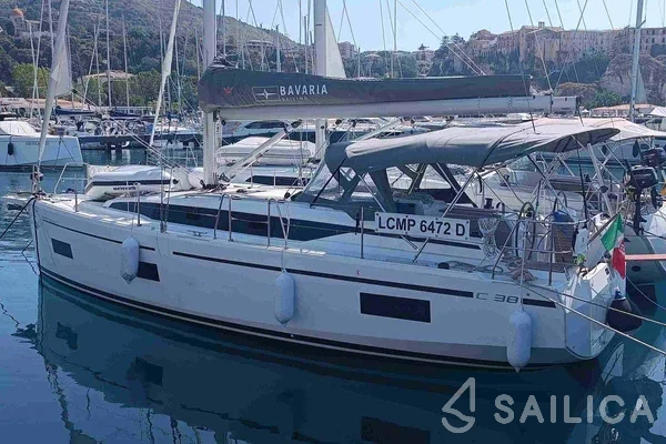 Bavaria C38 - Yacht Charter Sailica