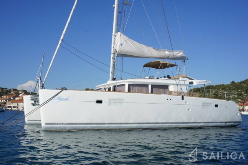 Lagoon 450 - Yacht Charter Sailica