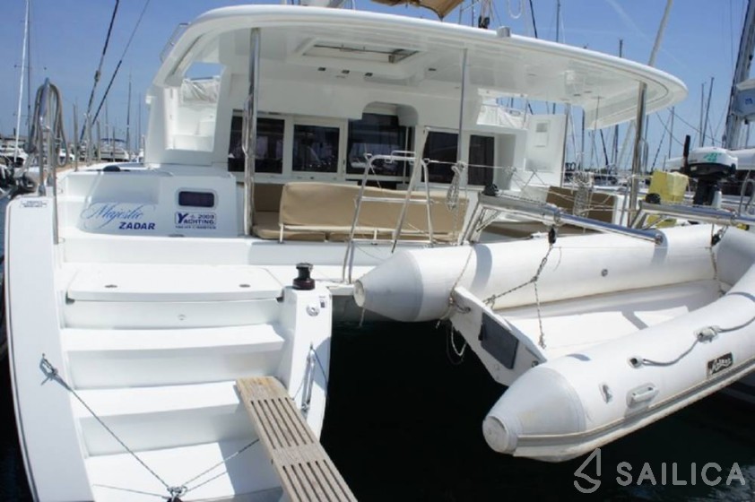 Lagoon 450 - Yacht Charter Sailica