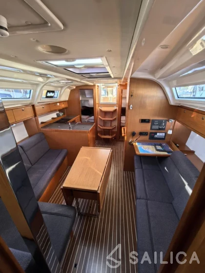 Bavaria 37 Cruiser - Yacht Charter Sailica
