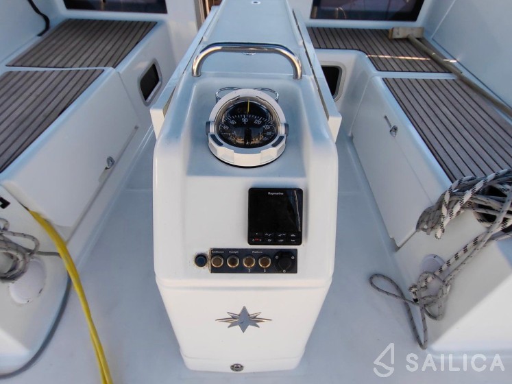Sun Odyssey 440 - Yacht Charter Sailica