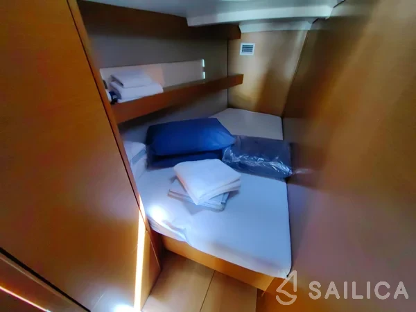 Sun Odyssey 440 - Yacht Charter Sailica