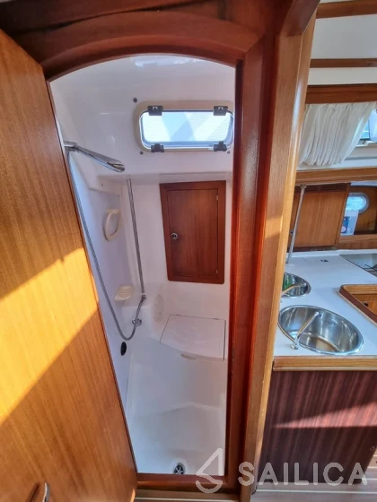 Elan 45 - Yacht Charter Sailica