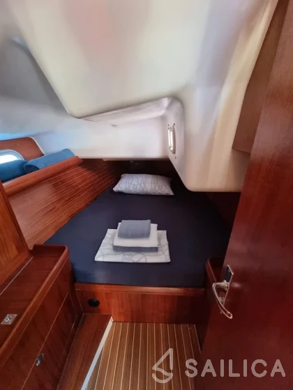 Elan 45 - Yacht Charter Sailica