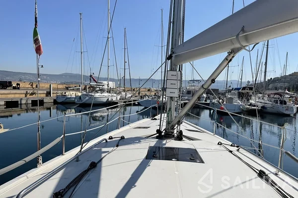 More 40 - Yacht Charter Sailica