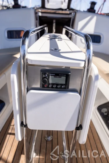 Sun Odyssey 349 - Yacht Charter Sailica