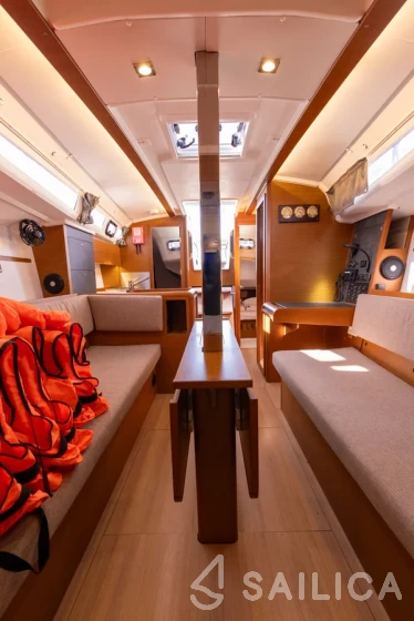 Sun Odyssey 349 - Yacht Charter Sailica