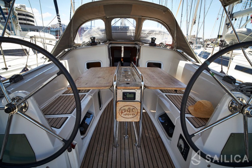 Sun Odyssey 349 - Yacht Charter Sailica