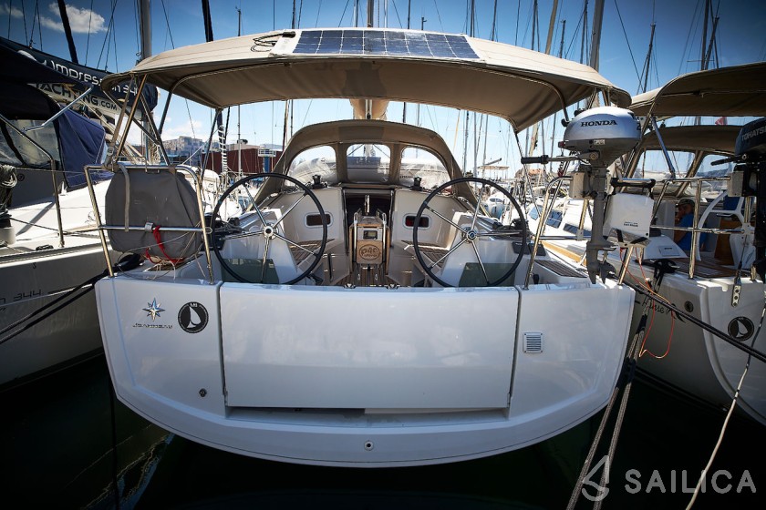 Sun Odyssey 349 - Yacht Charter Sailica