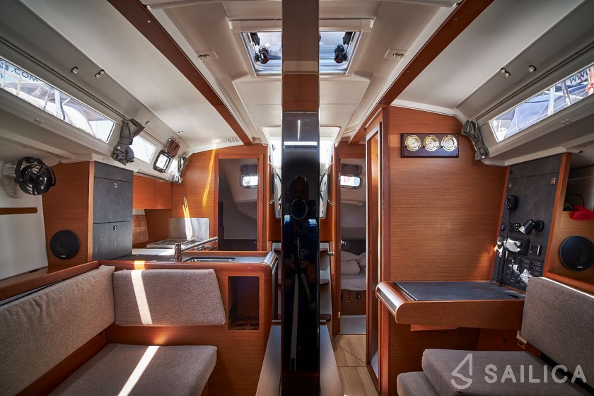 Sun Odyssey 349 - Yacht Charter Sailica