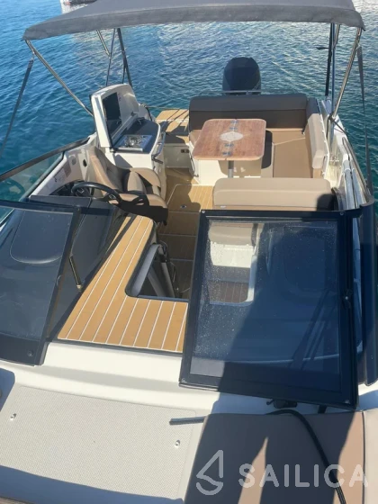 Quicksilver Activ 755 Sundeck - Yacht Charter Sailica